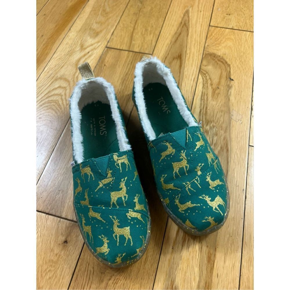 Toms Girls Green Reindeer Shoes Size 3